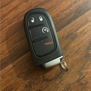 New Jeep Cherokee Key Fob 2014-2021 with insert
